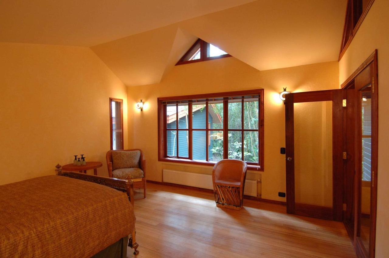 Yan Kee Way Lodge Bungalow Пуерто-Варас Екстер'єр фото