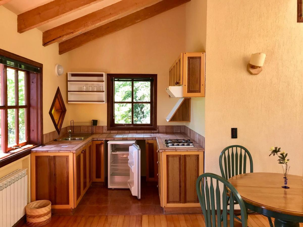 Yan Kee Way Lodge Bungalow Пуерто-Варас Екстер'єр фото